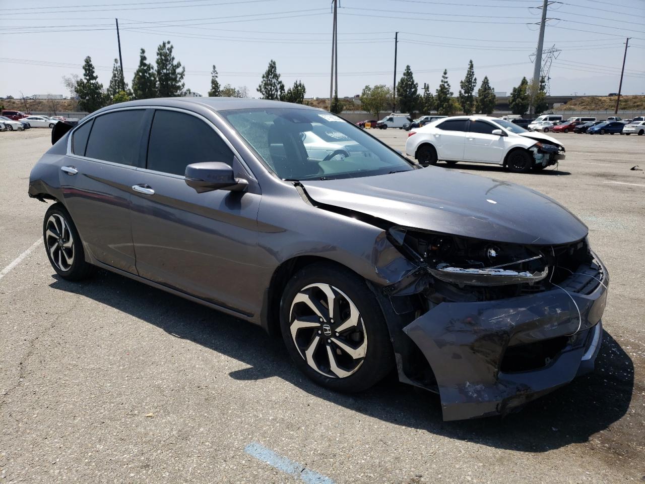 2017 Honda Accord Ex vin: 1HGCR2F0XHA008605