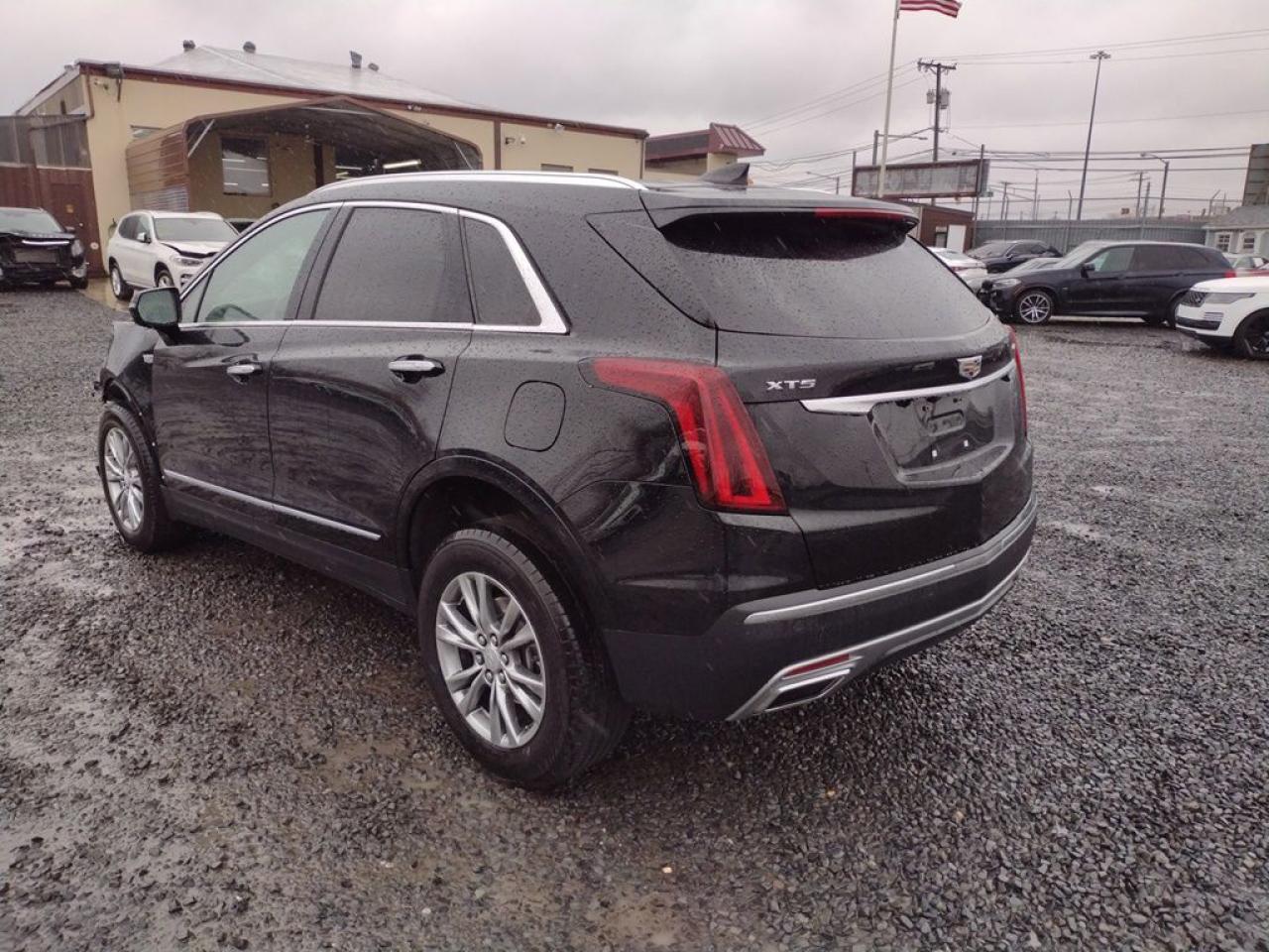 2022 Cadillac Xt5 Premium Luxury vin: 1GYKNCRS2NZ177081