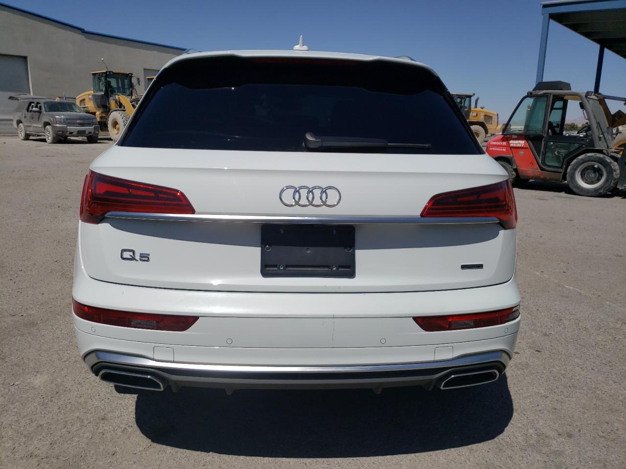 WA1GAAFY8N2080135 2022 Audi Q5 Premium 45