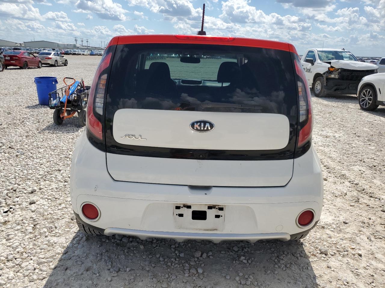 KNDJP3A5XH7443917 2017 Kia Soul +
