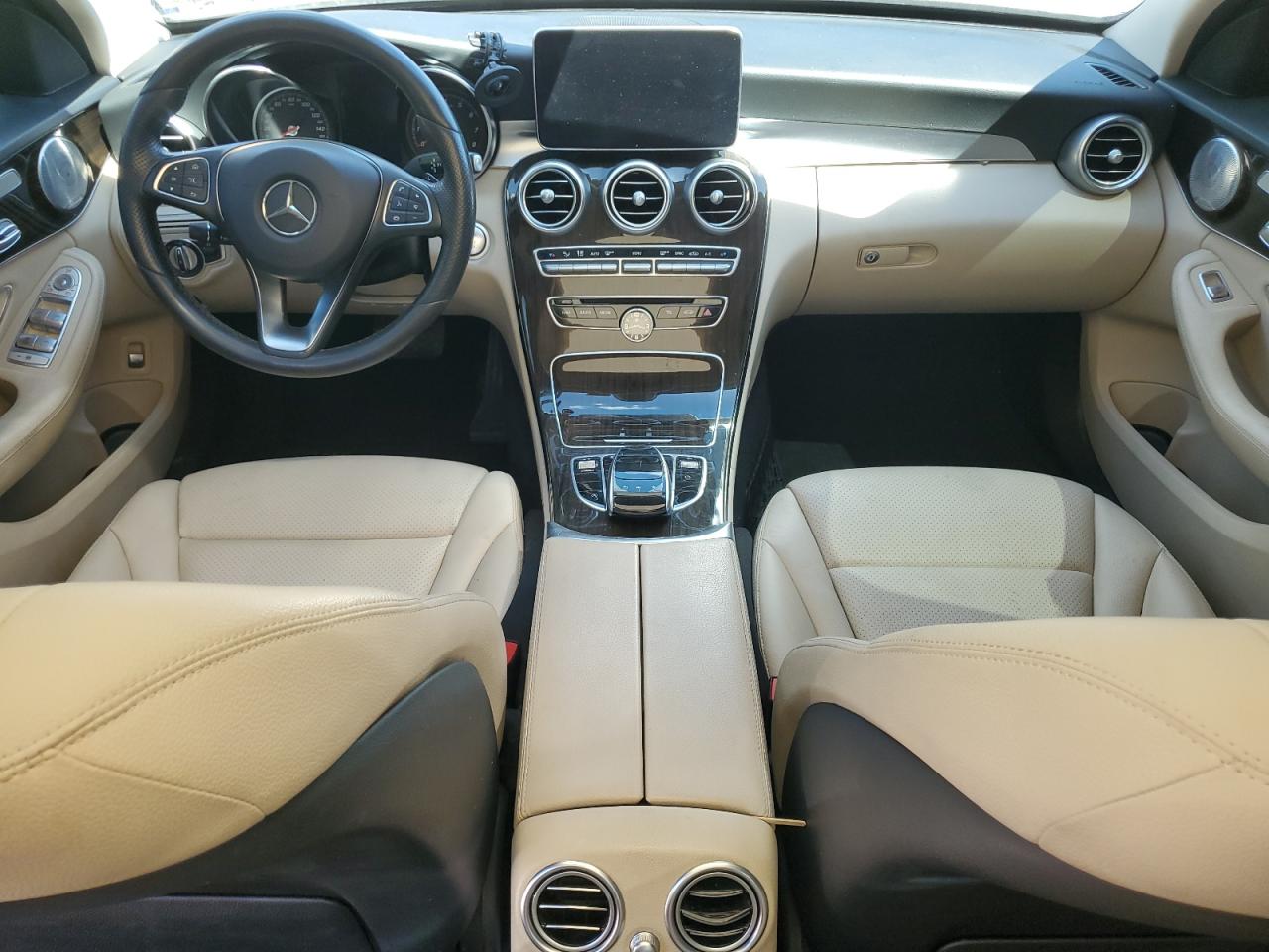 55SWF4KB6HU228532 2017 Mercedes-Benz C 300 4Matic
