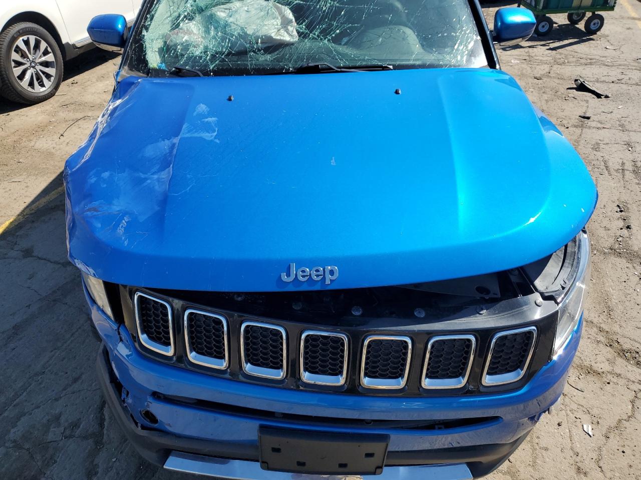 3C4NJDCB4KT661088 2019 Jeep Compass Limited