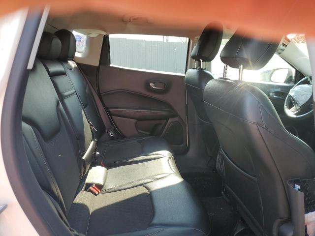 2018 Jeep Compass Latitude VIN: 3C4NJDBB2JT331661 Lot: 59120924