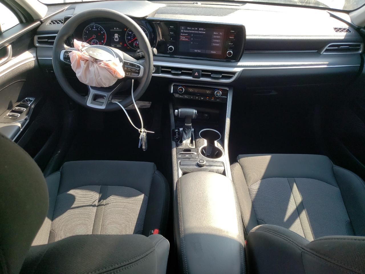 5XXG14J23PG194826 2023 Kia K5 Lxs