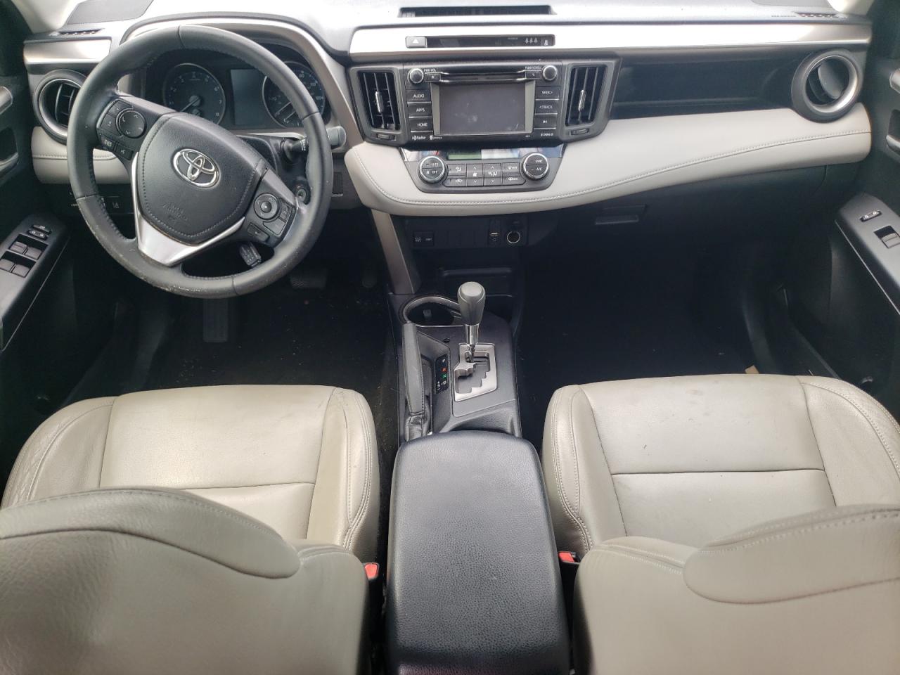 JTMWFREVXHJ710661 2017 Toyota Rav4 Xle