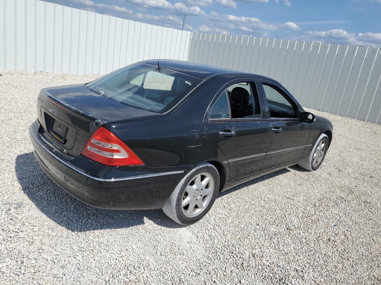 WDBRF61JX2F258086 2002 Mercedes-Benz C 240