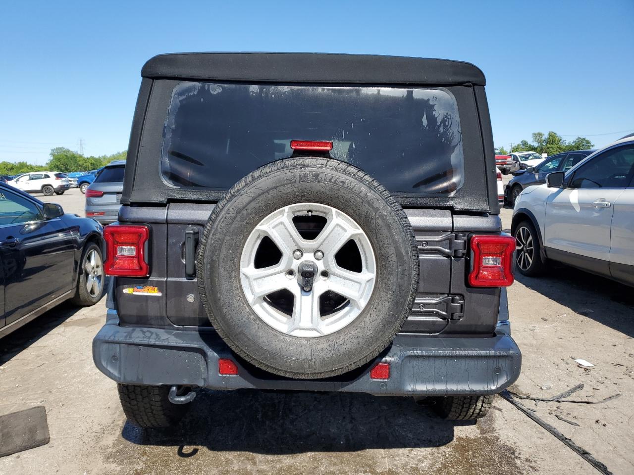 2018 Jeep Wrangler Unlimited Sport vin: 1C4HJXDGXJW151524