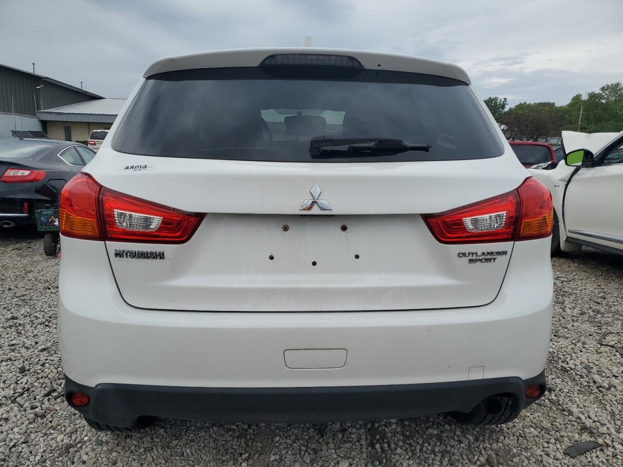 JA4AP3AU4HZ013824 2017 Mitsubishi Outlander Sport Es