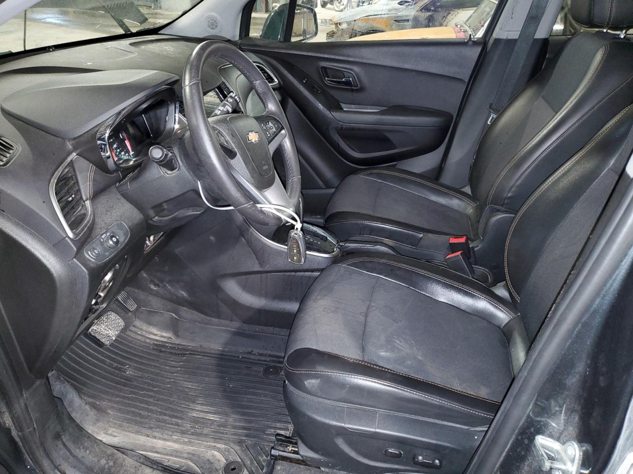 3GNCJLSB2JL305599 2018 Chevrolet Trax 1Lt