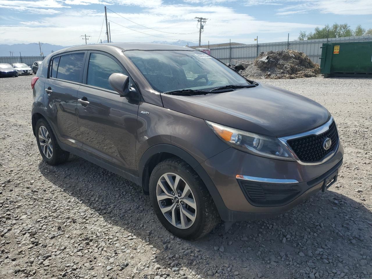 KNDPBCAC0F7769777 2015 Kia Sportage Lx