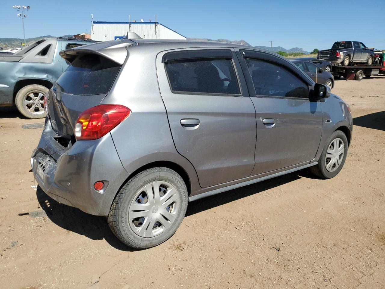 2015 Mitsubishi Mirage Es vin: ML32A4HJ9FH038723