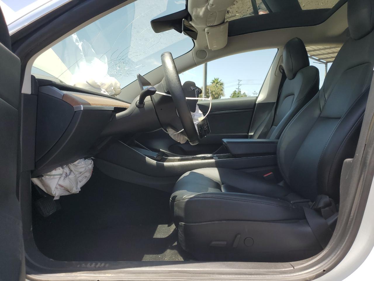 5YJ3E1EA0LF613523 2020 Tesla Model 3