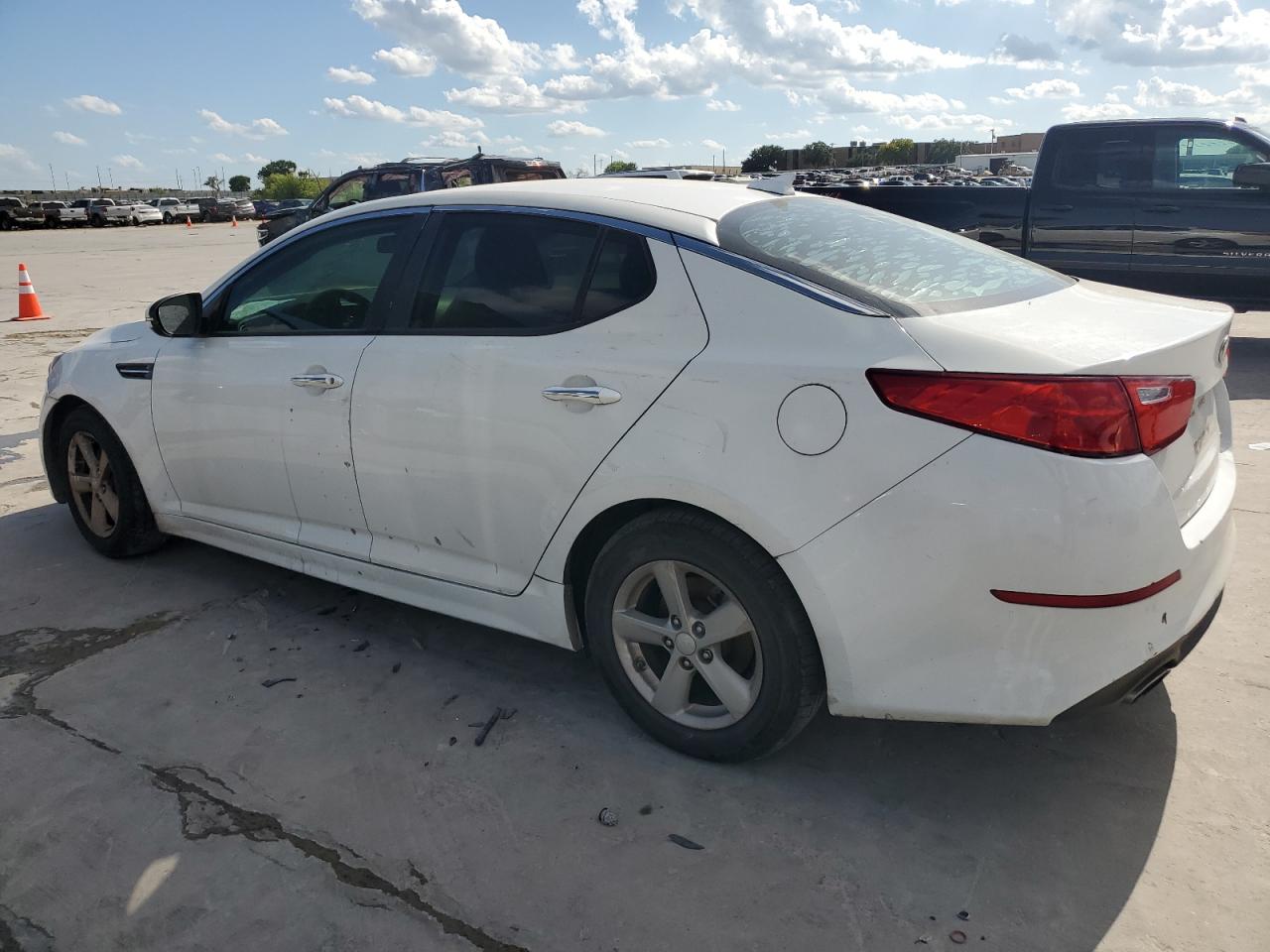 5XXGM4A71FG441374 2015 Kia Optima Lx