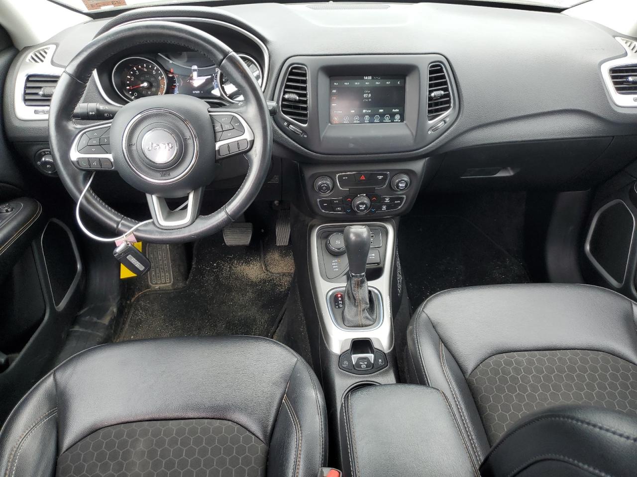 3C4NJDBB2LT106935 2020 Jeep Compass Latitude