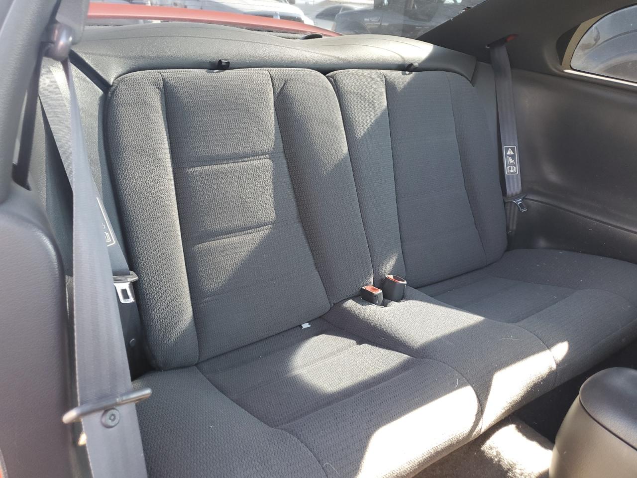 1FAFP404XYF148445 2000 Ford Mustang