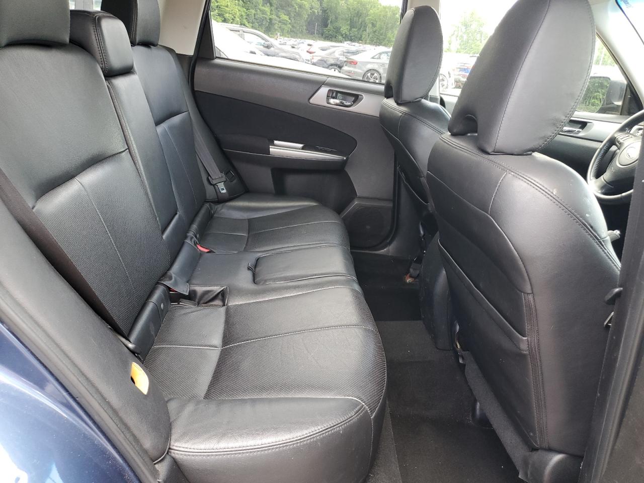 JF2SHAEC0BH712282 2011 Subaru Forester Limited