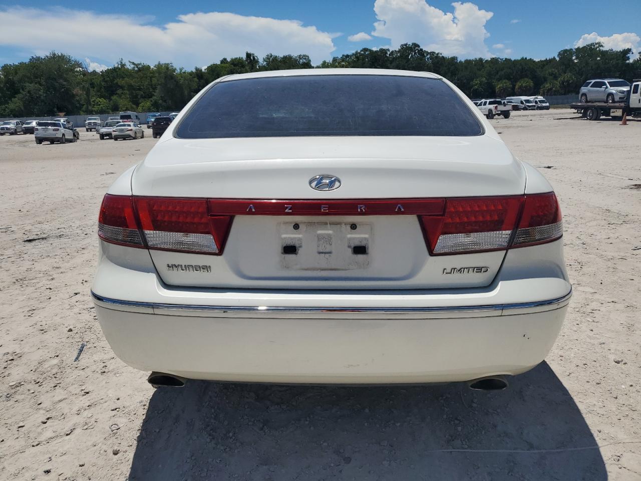 KMHFC46F76A033774 2006 Hyundai Azera Se