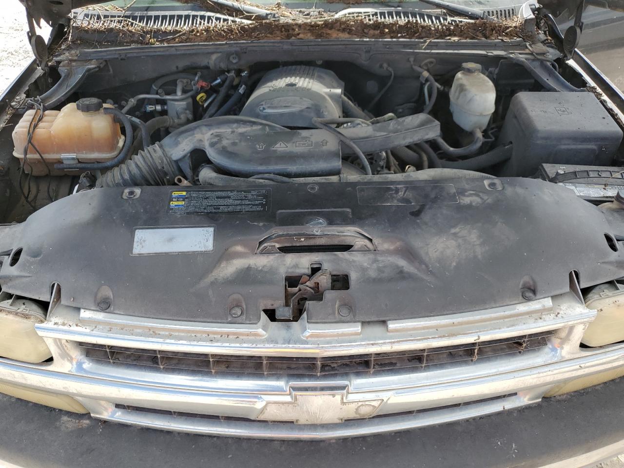 1GNEC13Z94R265635 2004 Chevrolet Tahoe C1500