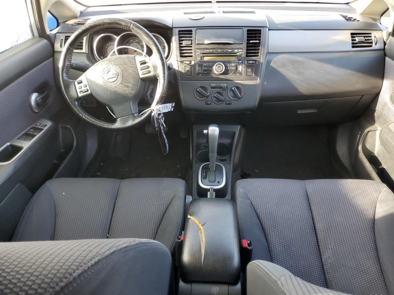 3N1BC13E89L387445 2009 Nissan Versa S