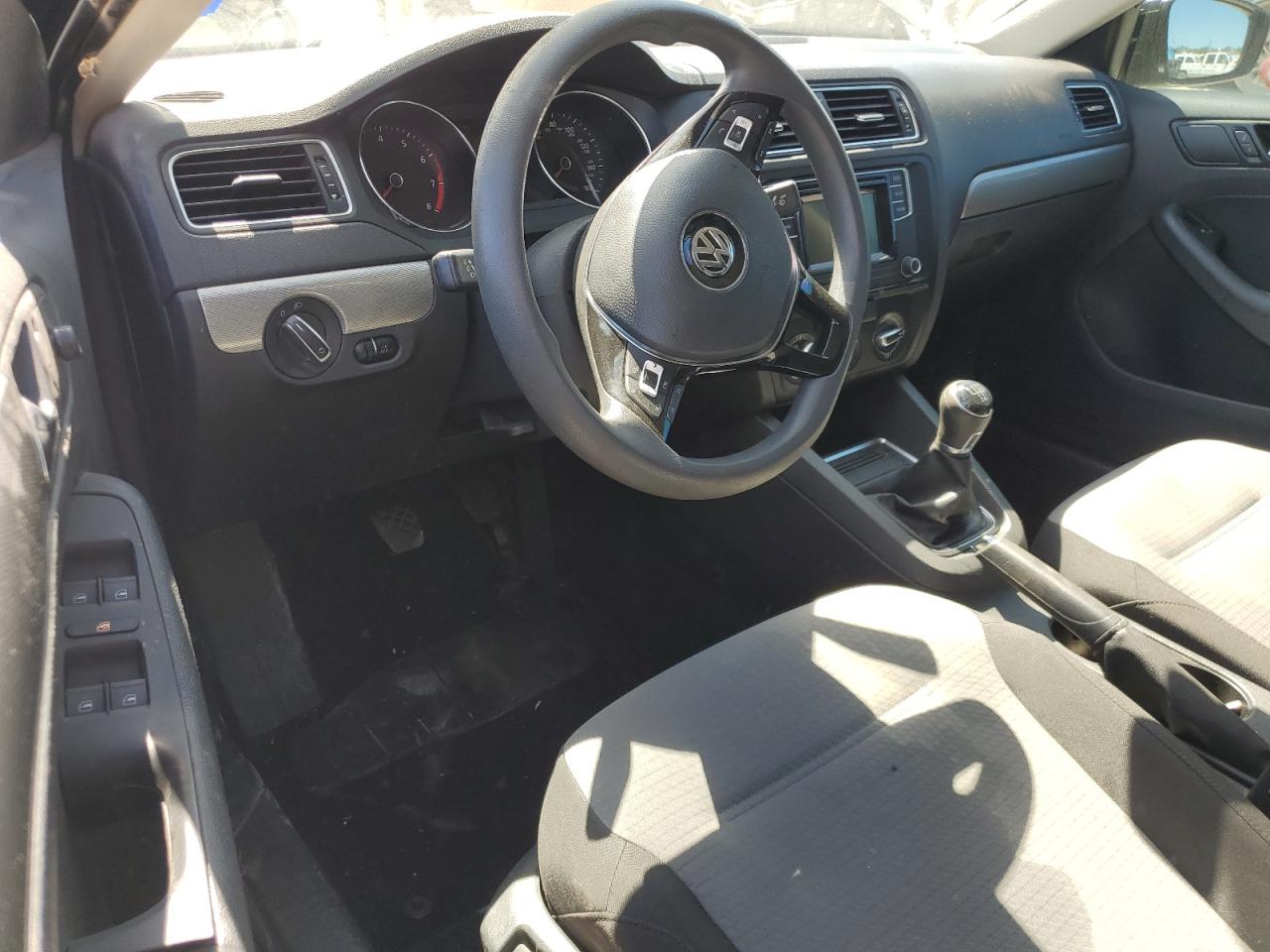 3VW167AJ5HM236510 2017 Volkswagen Jetta S