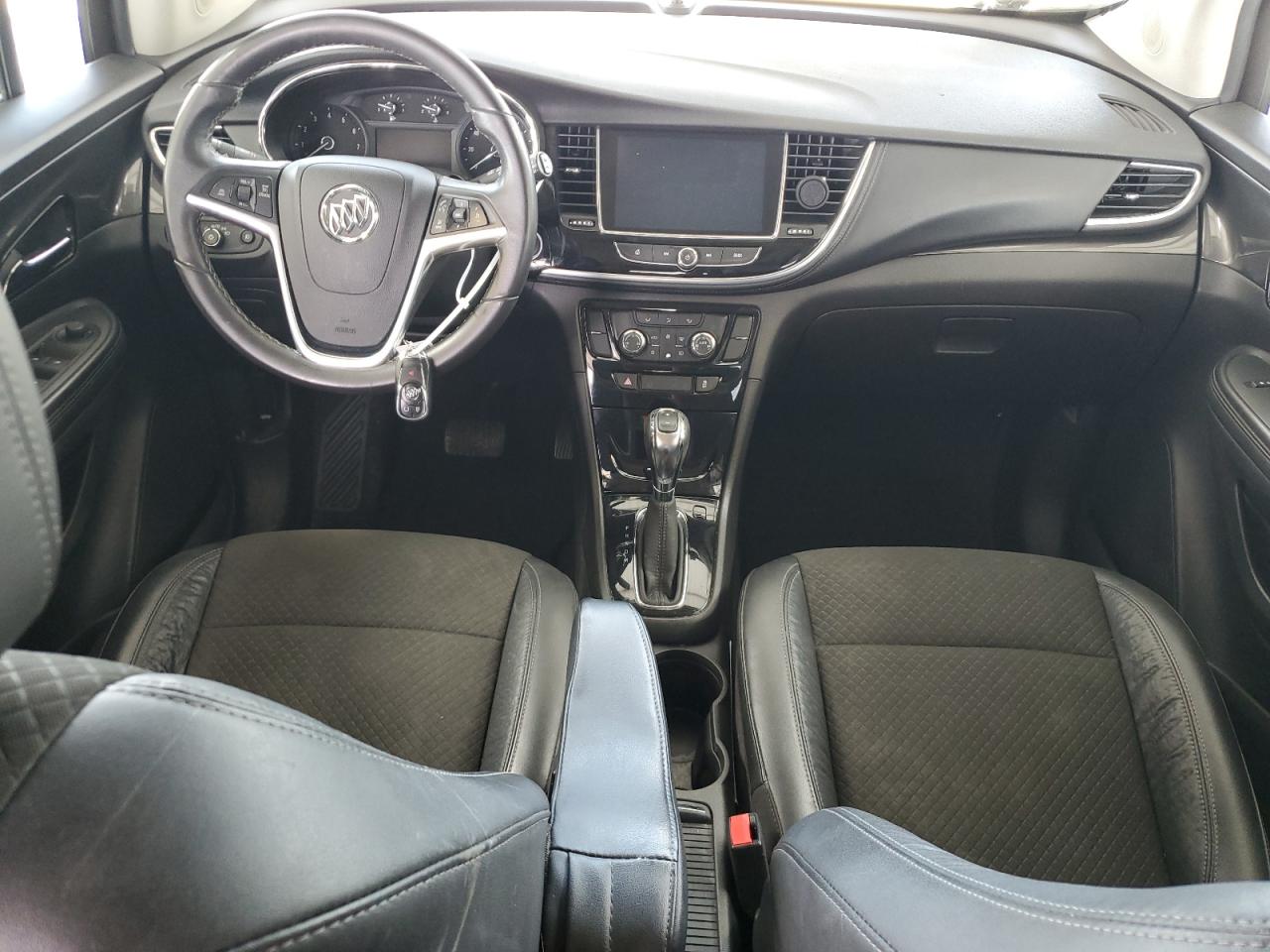 KL4CJBSB8HB090318 2017 Buick Encore Preferred Ii