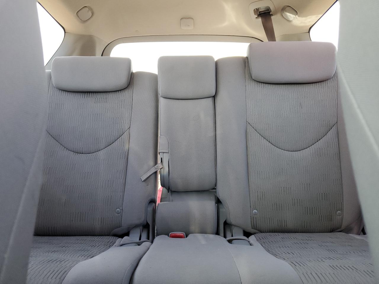 JTMZF4DV8A5027339 2010 Toyota Rav4