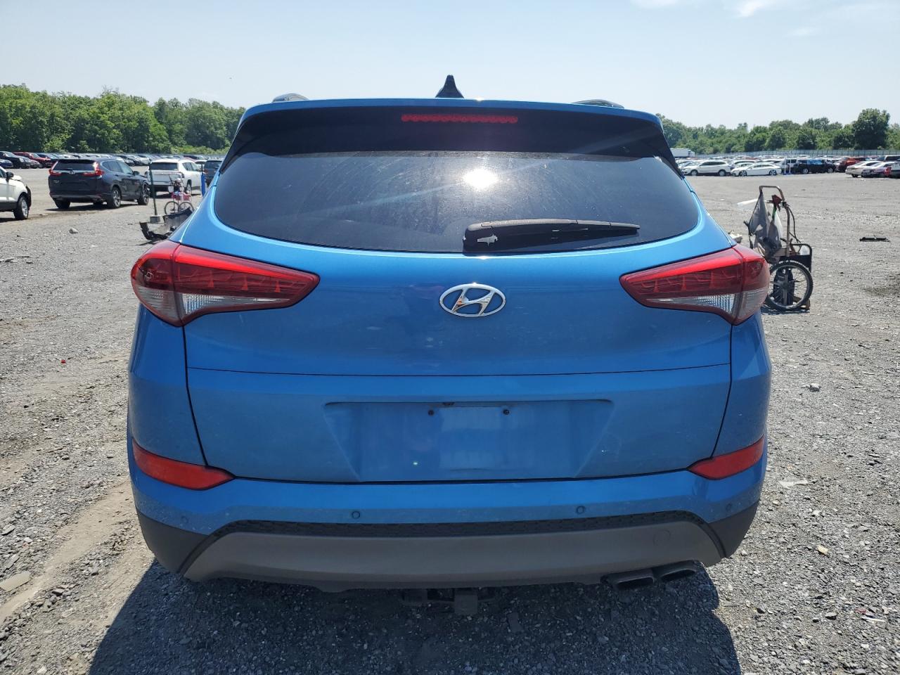 KM8J3CA26GU141876 2016 Hyundai Tucson Limited