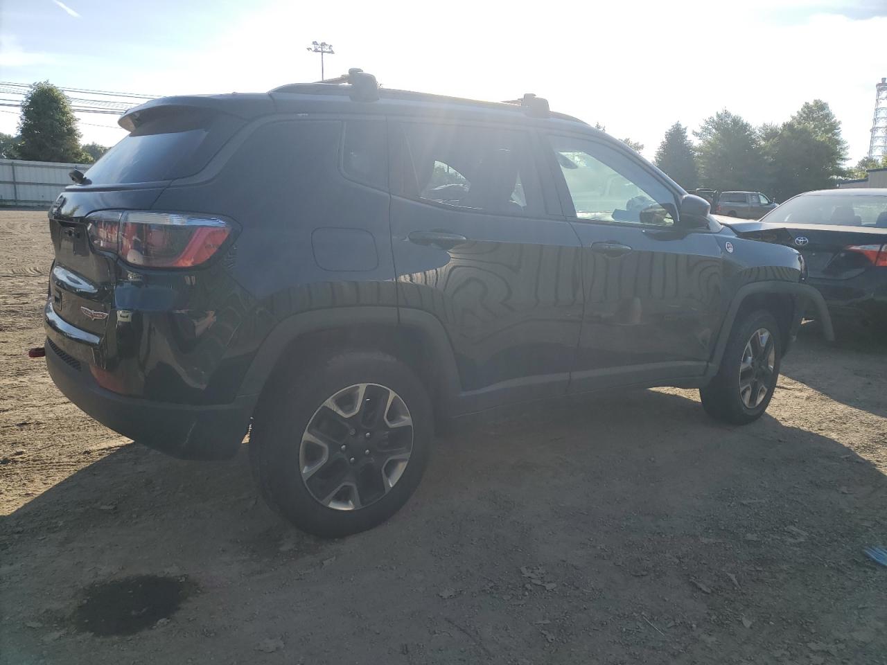 3C4NJDDB2HT607358 2017 Jeep Compass Trailhawk 3C4NJDDB2HT607358 2017 Jeep Compass Trailhawk