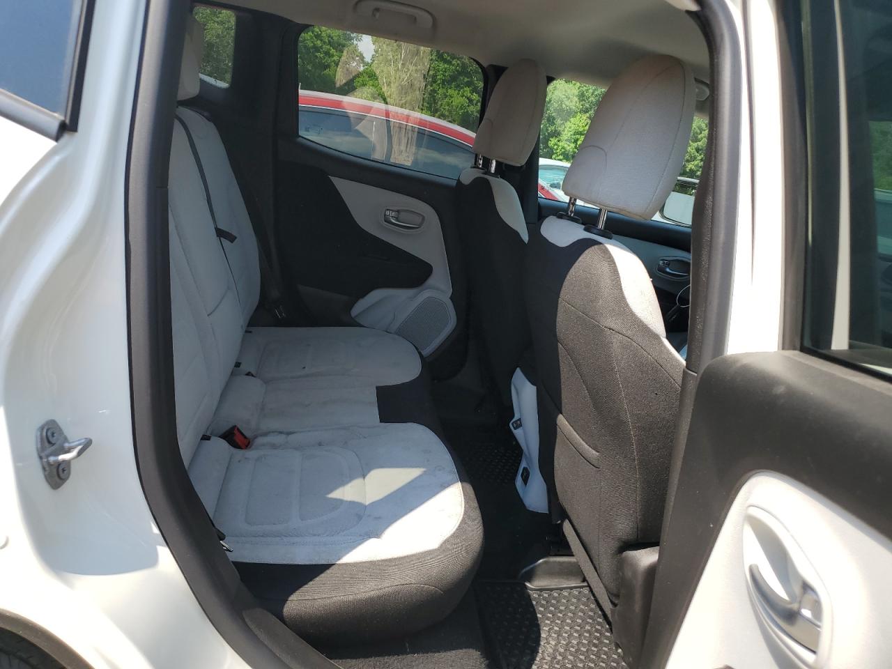 ZACNJDBB7MPM56602 2021 Jeep Renegade Latitude