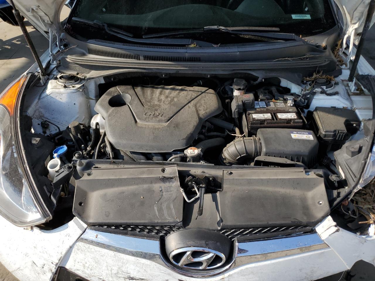 KMHTC6AD2HU317237 2017 Hyundai Veloster