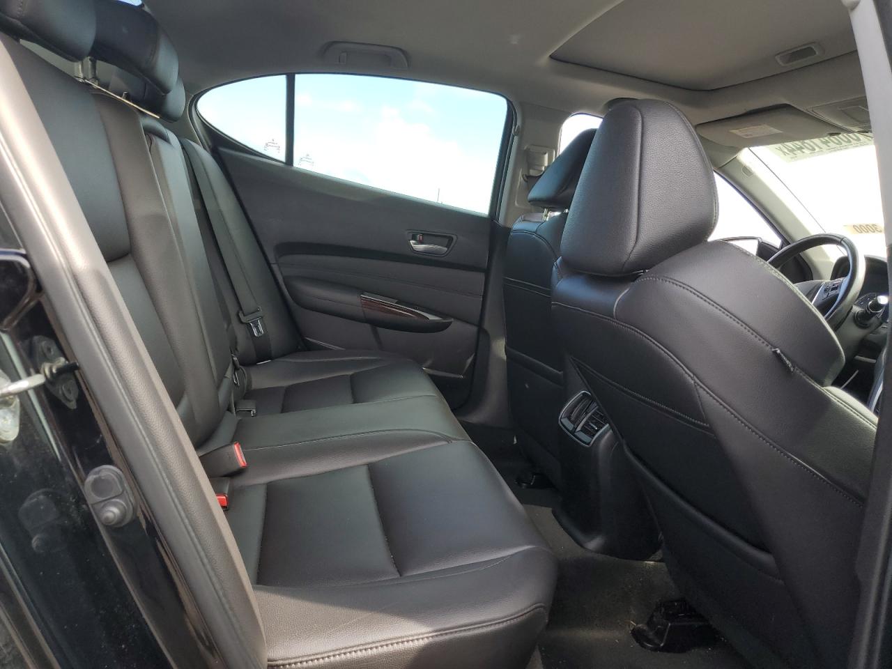 19UUB1F33GA005699 2016 Acura Tlx