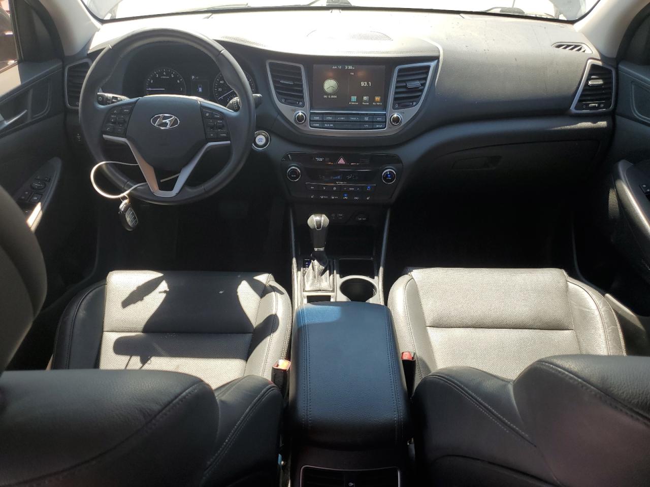 KM8J33A44HU540885 2017 Hyundai Tucson Limited