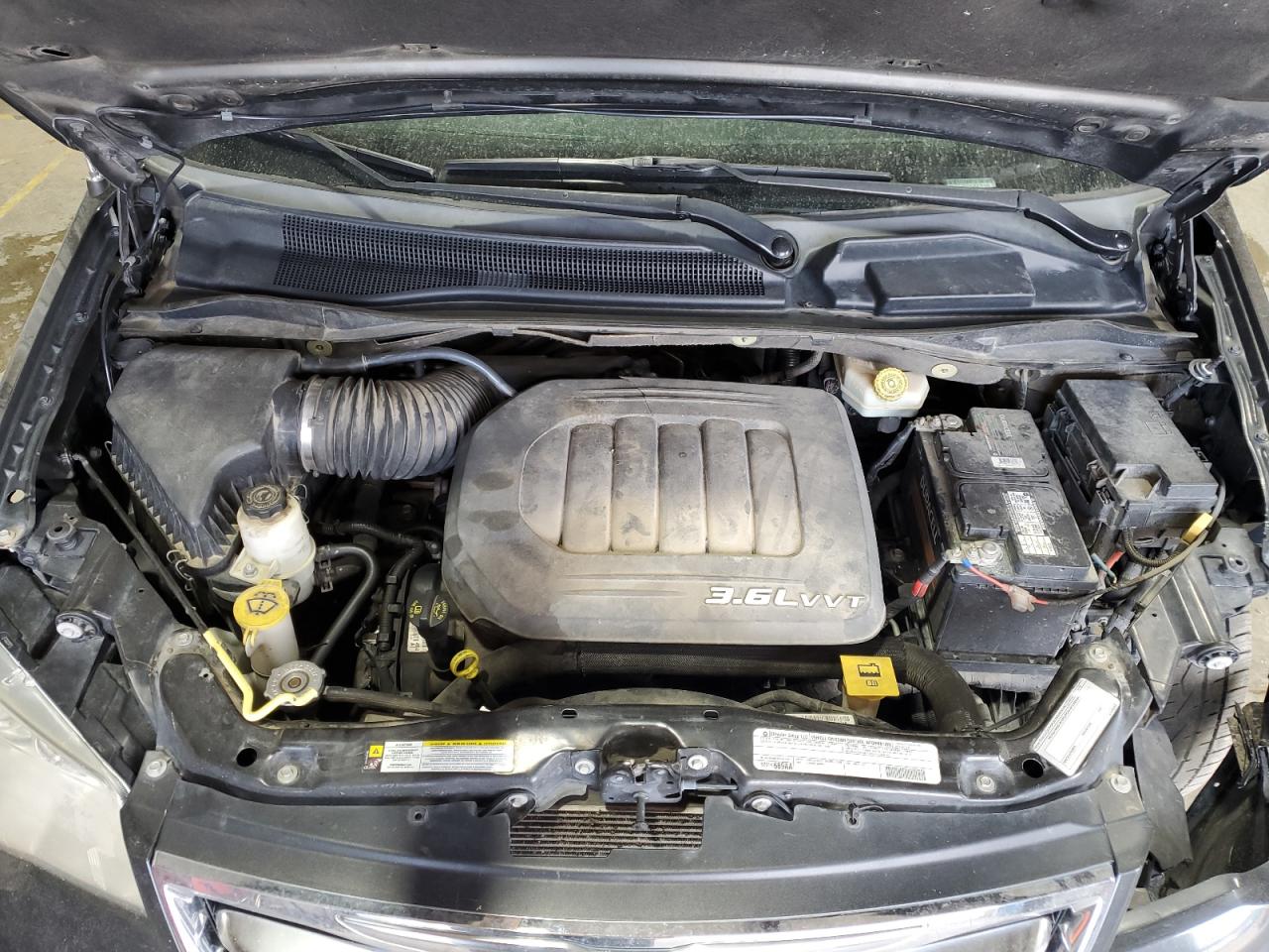 2C4RC1GG8CR370145 2012 Chrysler Town & Country Limited