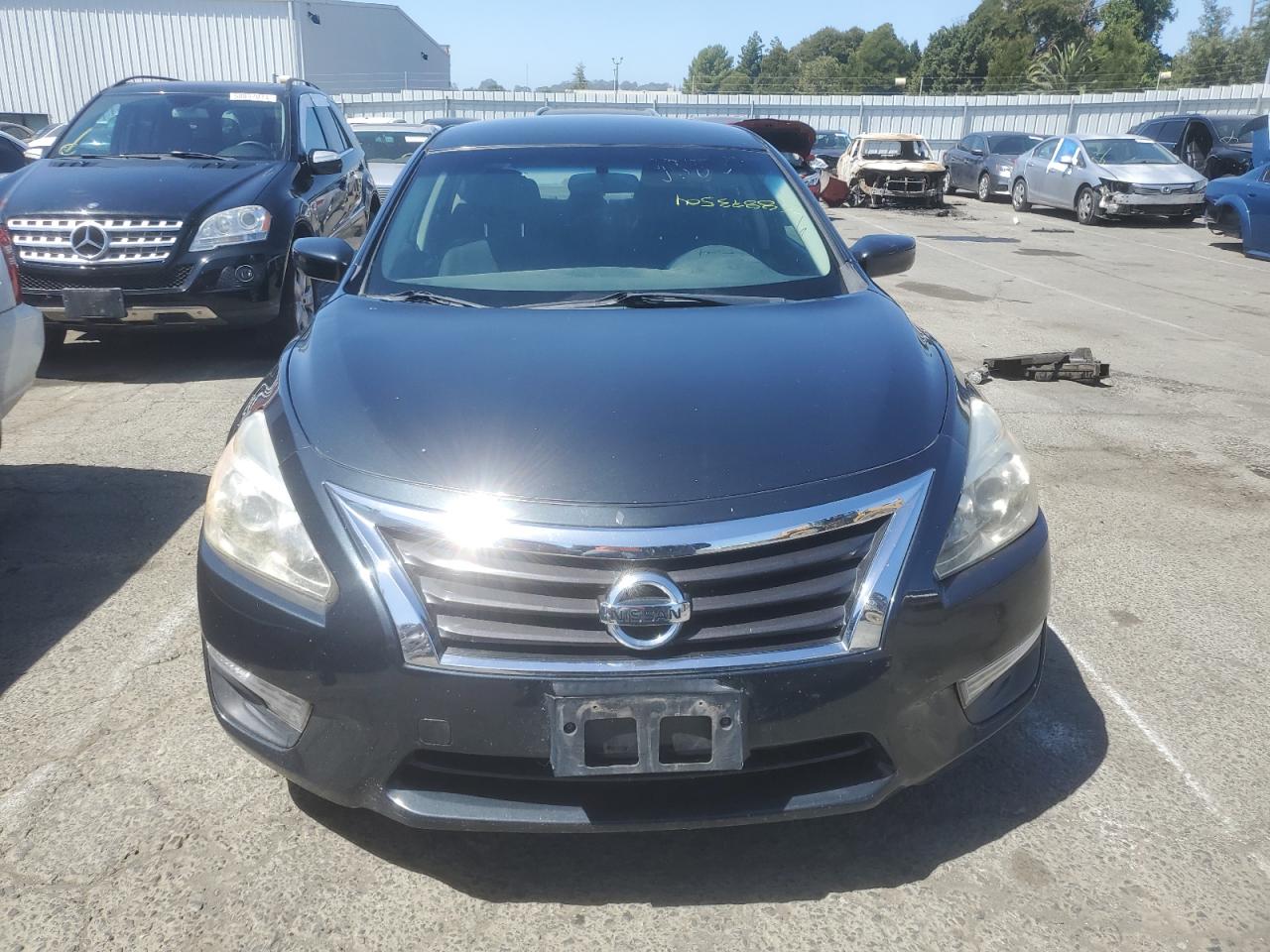 1N4AL3AP8EC409061 2014 Nissan Altima 2.5