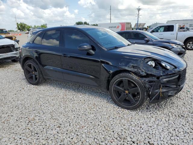 VIN WP1AA2A50HLB80497 2017 Porsche Macan no.4