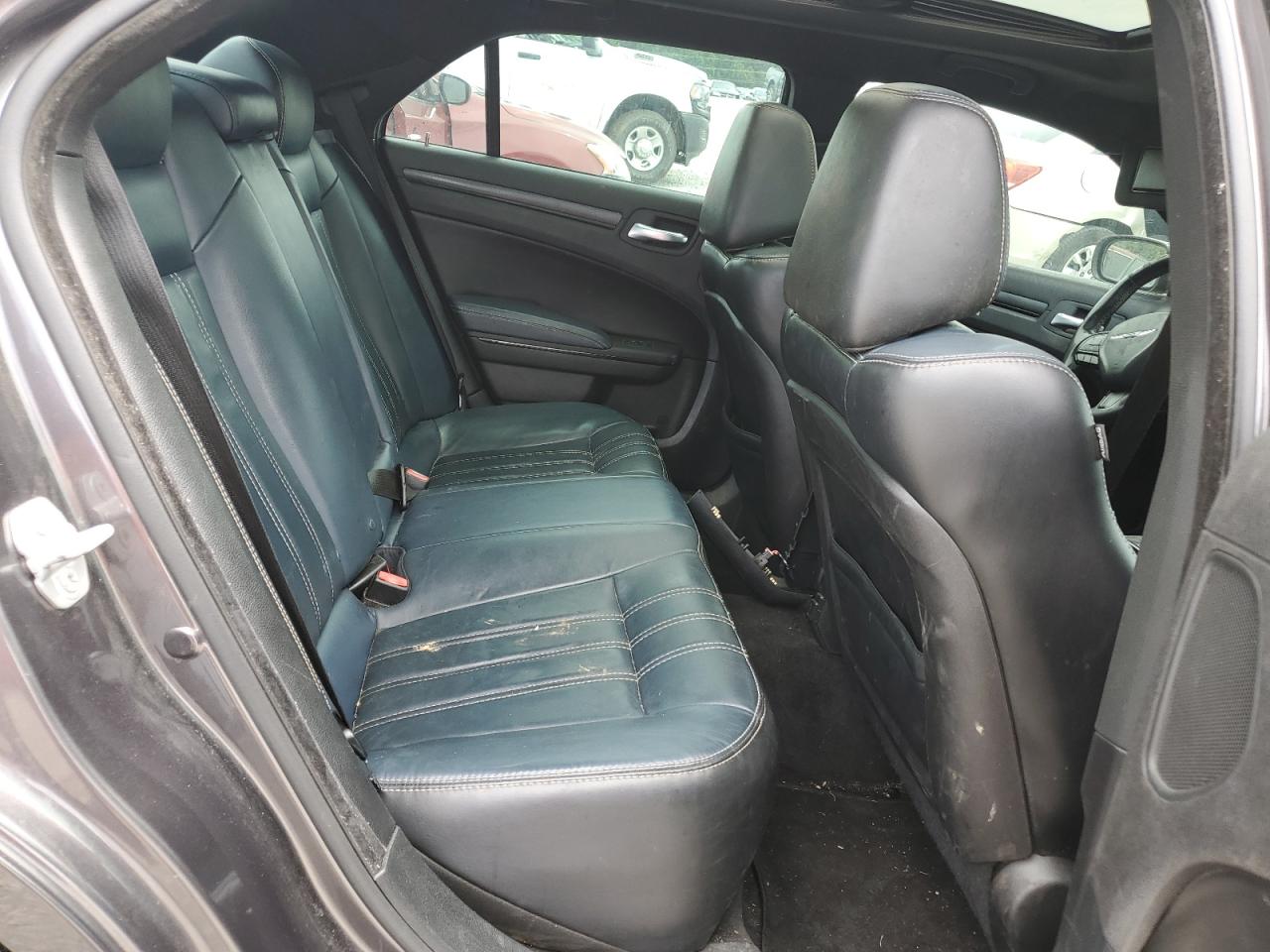 2C3CCABT0FH786926 2015 Chrysler 300 S