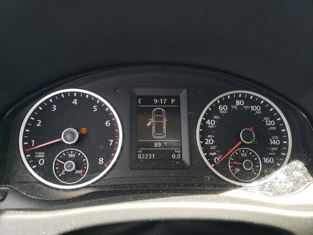 WVGSV7AX9HK041284 2017 Volkswagen Tiguan Wolfsburg