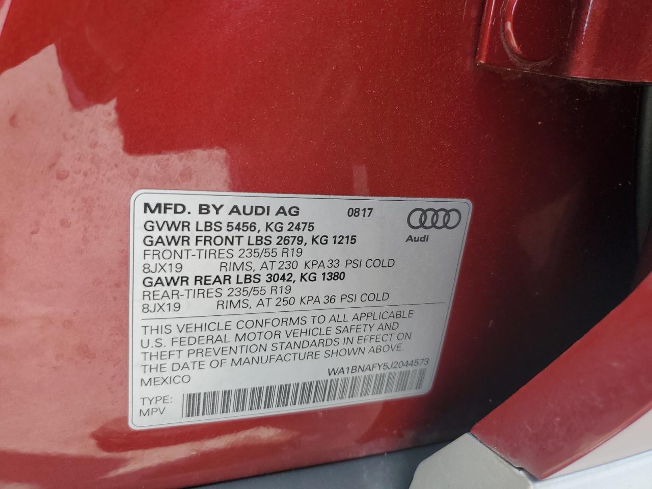 WA1BNAFY5J2044573 2018 Audi Q5 Premium Plus