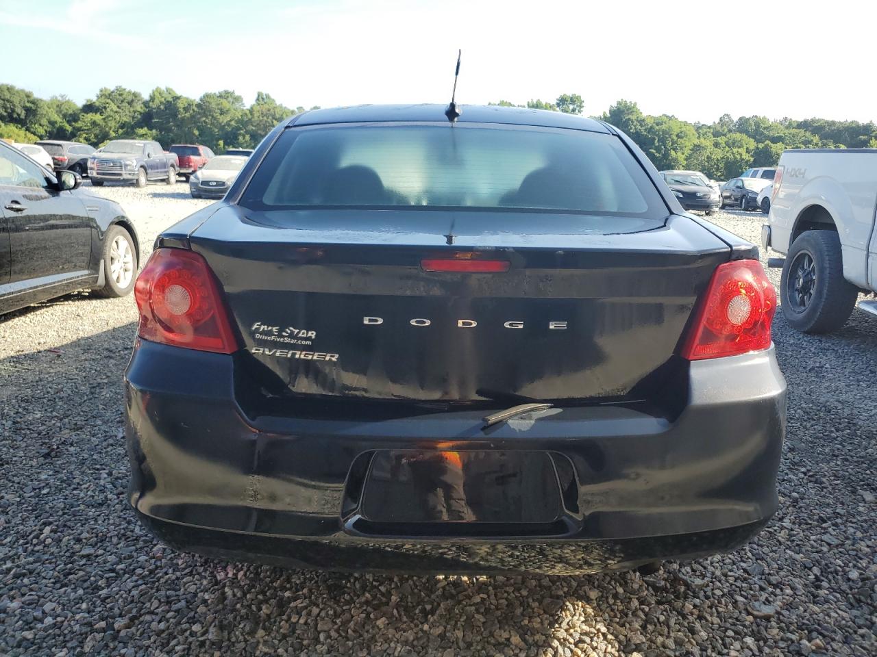 2013 Dodge Avenger Se vin: 1C3CDZAB3DN637662