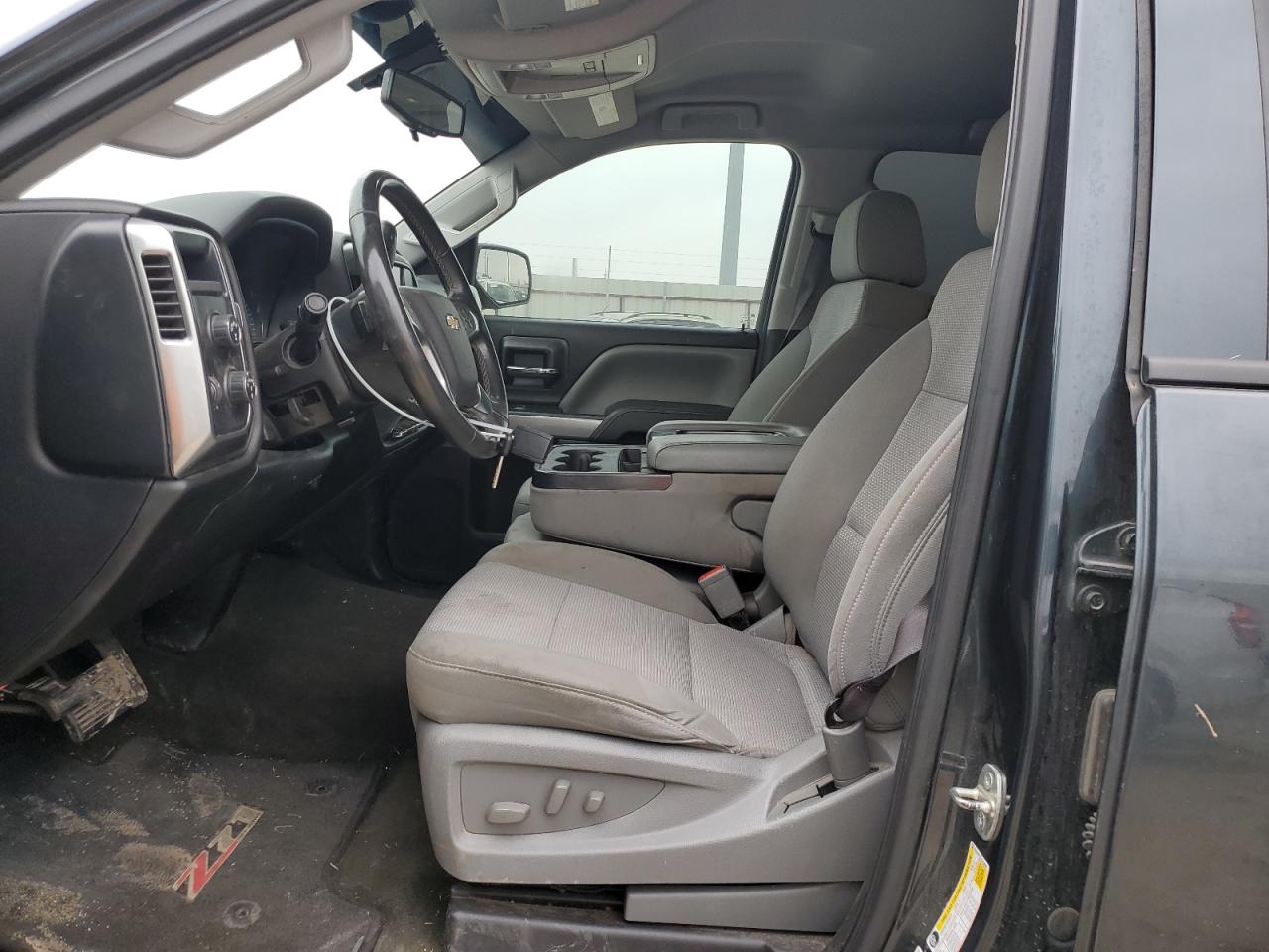 3GCUKREC4HG353688 2017 Chevrolet Silverado K1500 Lt