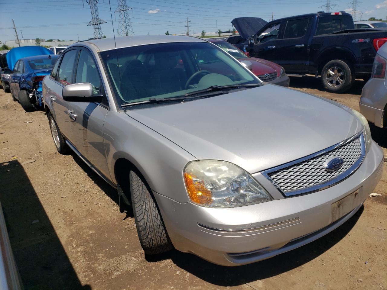 Lot #2945515119 2007 FORD FIVE HUNDR