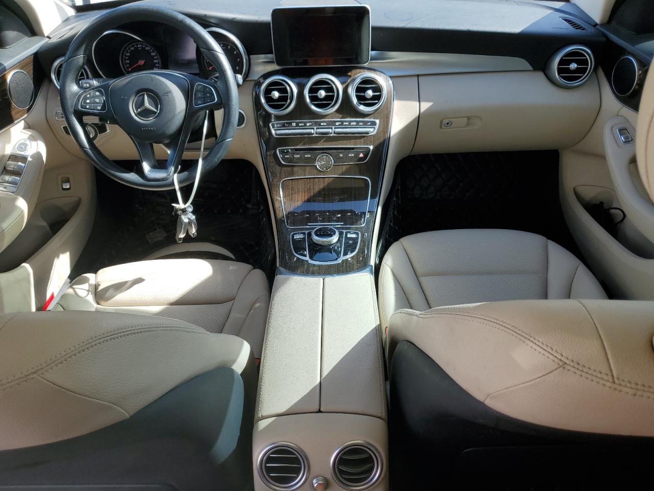 55SWF4JB0HU233419 2017 Mercedes-Benz C 300