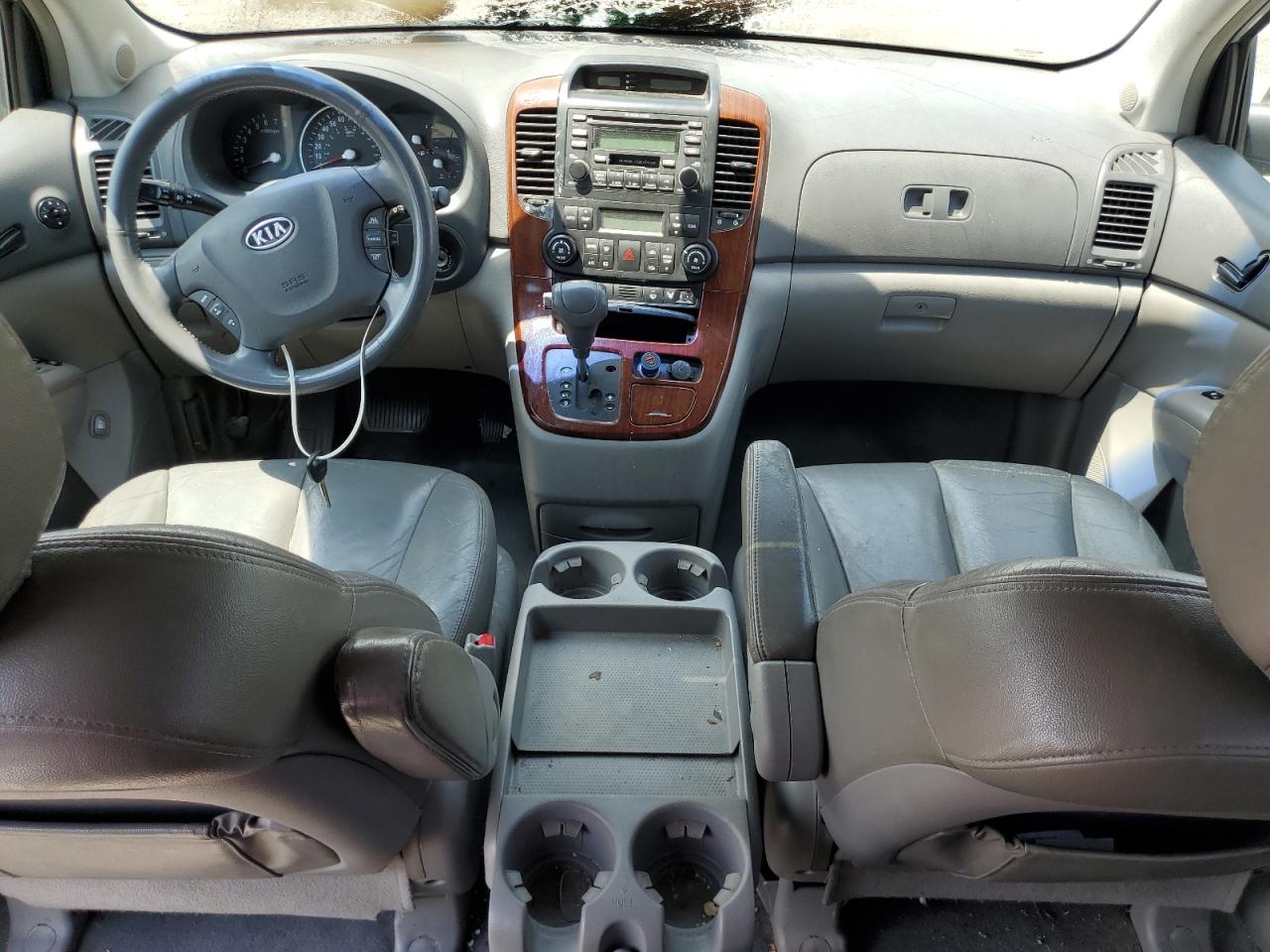 KNDMB233176170565 2007 Kia Sedona Ex