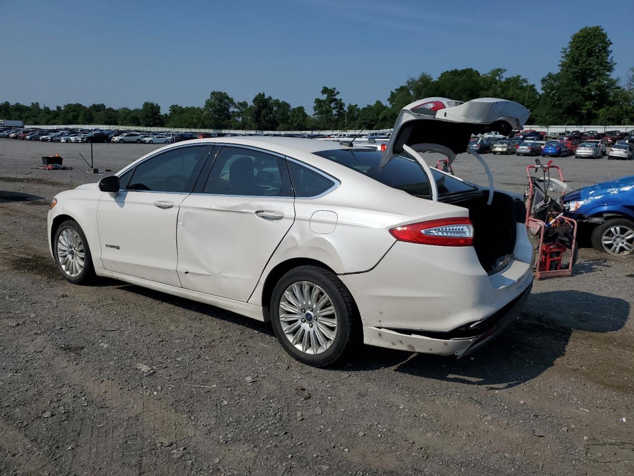 3FA6P0LU7ER173063 2014 Ford Fusion Se Hybrid