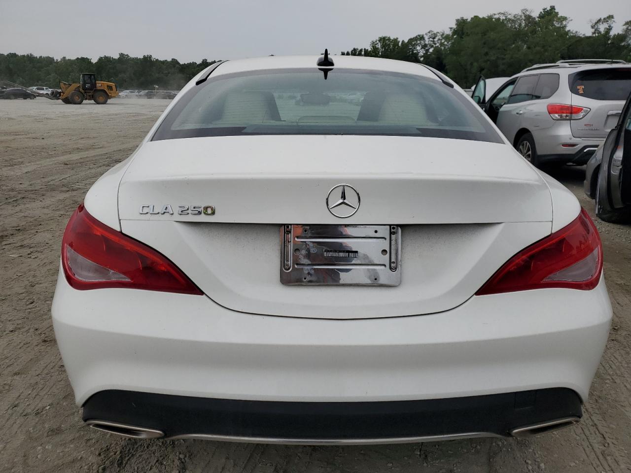 WDDSJ4EB7JN673014 2018 Mercedes-Benz Cla 250