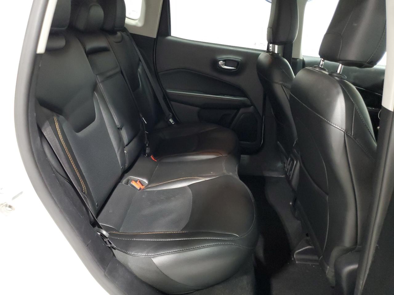 3C4NJDCB6KT653591 2019 Jeep Compass Limited