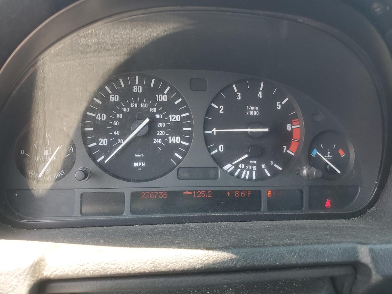 WBAFB33521LH17478 2001 BMW X5 4.4I