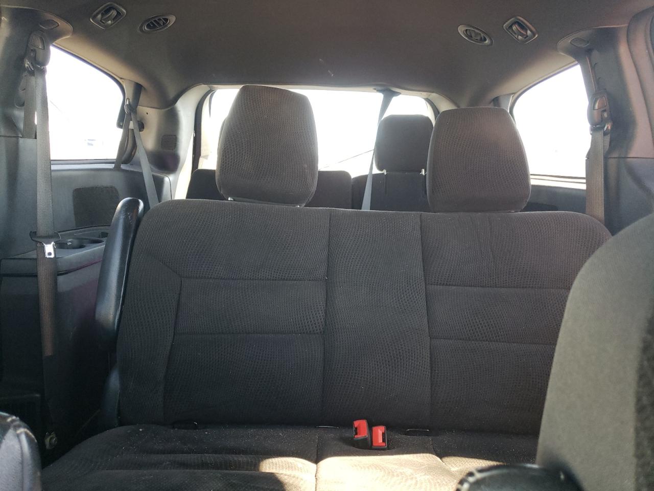 2C4RDGBG5JR160221 2018 Dodge Grand Caravan Se