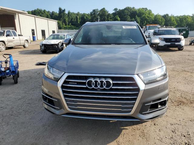 2017 Audi Q7 Prestige VIN: WA1VAAF75HD033894 Lot: 60443924