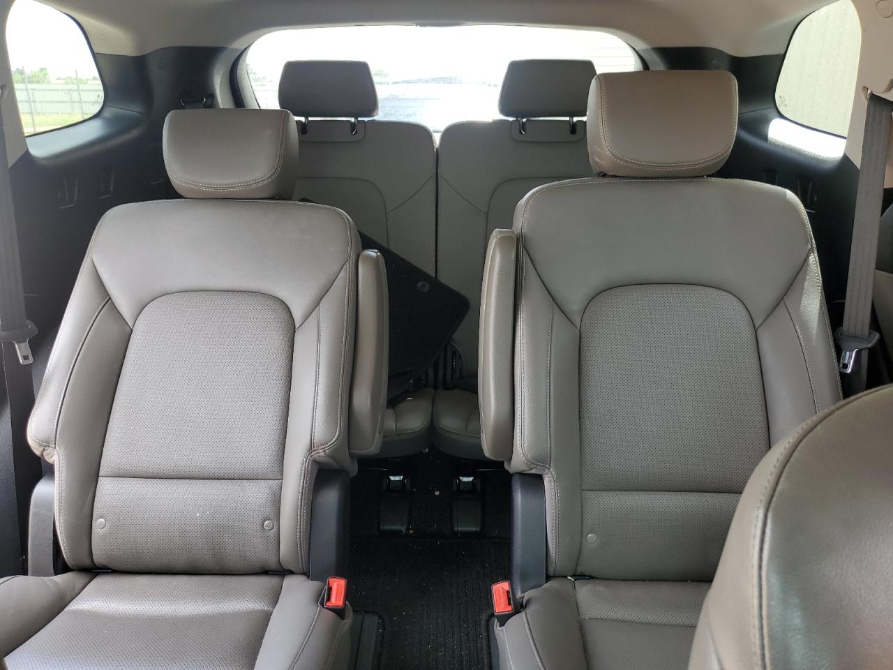 2017 Hyundai Santa Fe Se Ultimate vin: KM8SR4HF2HU223333